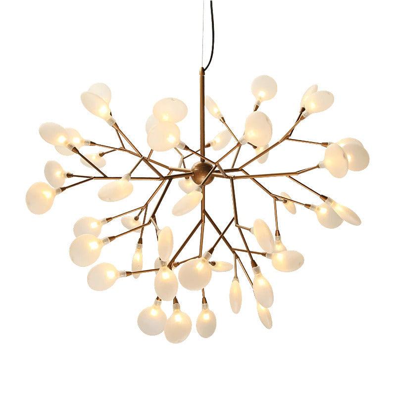 LED-lysekrone med ildfluer til stuen | boxzora
