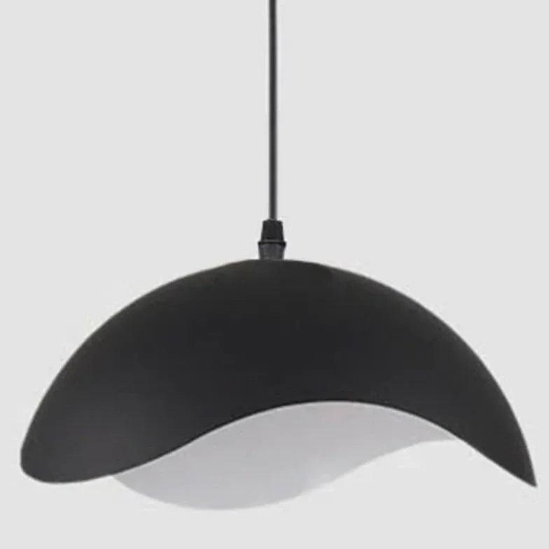 Houten hanglamp met macaronvormige bloemblaadjes voor de eetkamer | boxzora