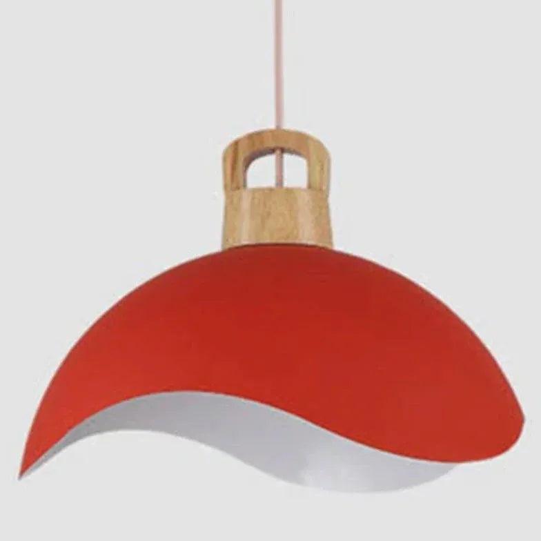 Houten hanglamp met macaronvormige bloemblaadjes voor de eetkamer | boxzora