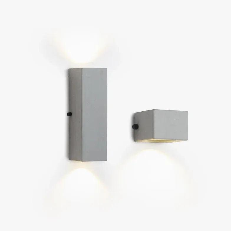 מנורת קיר חיצונית LED עם תאורה כלפי מעלה ומטה בעיצוב עמיד למים | boxzora