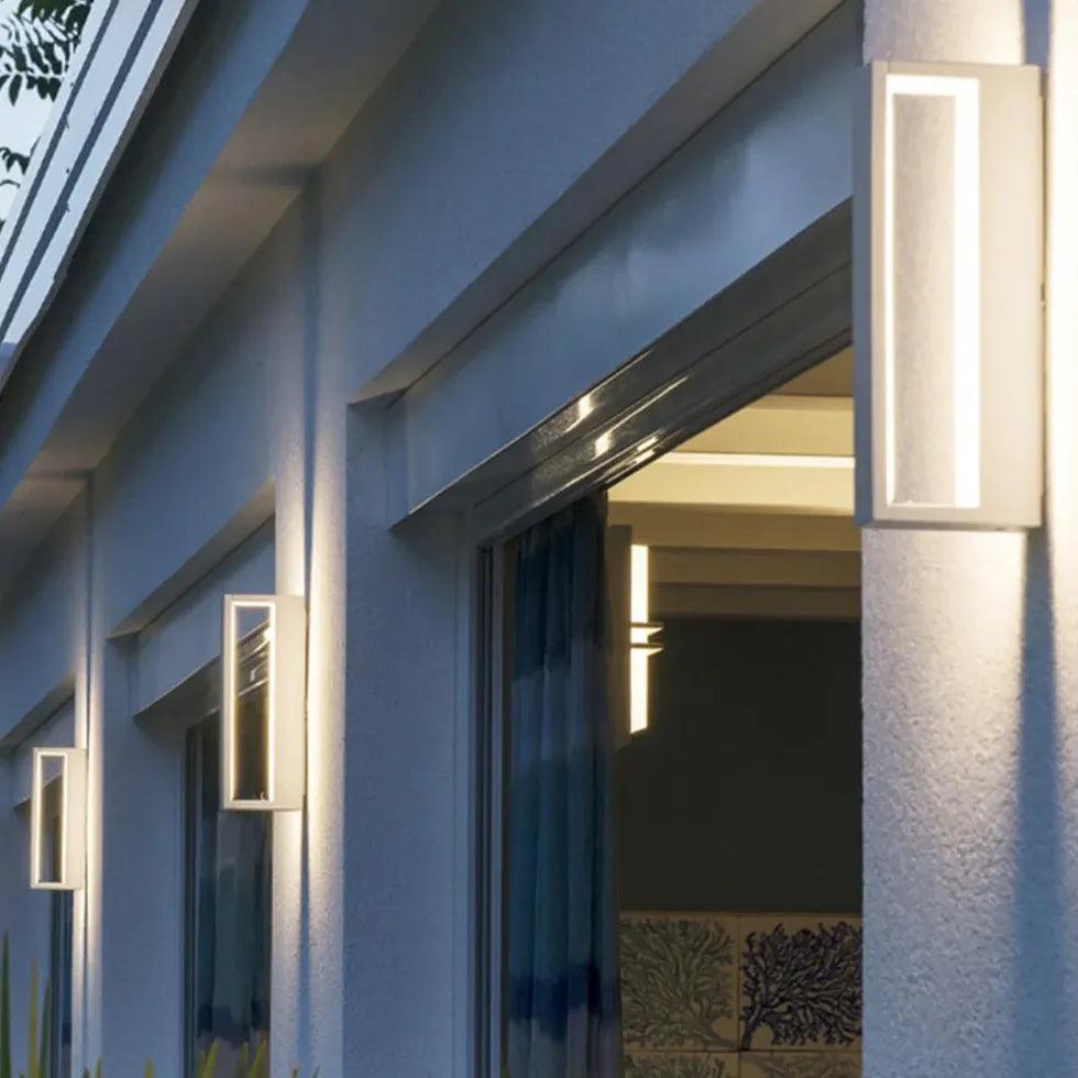 Minimalistisk vanntett svart stavvegglampe for verandaen | boxzora