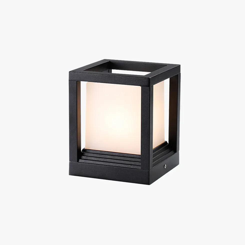 Minimalistisk, vanntett utendørs søylelampe i firkantet design | boxzora