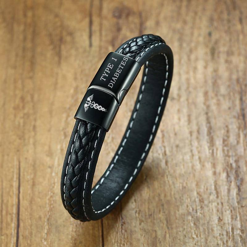 Férfi diabéteszes orvosi figyelmeztető azonosító karkötő — gravírozott fekete bőr, 1-es és 2-es típushoz, 7.5 Inch és 9 Inch közötti méretben