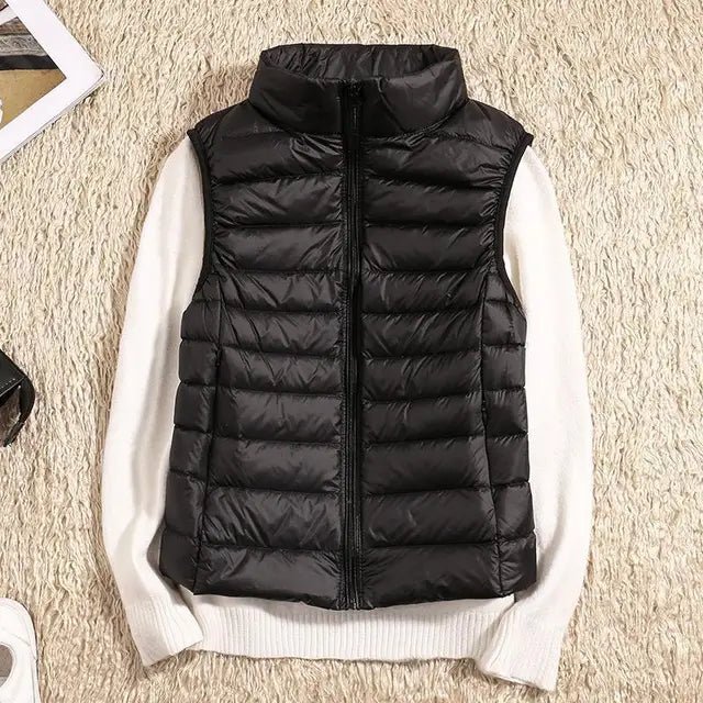 Gilet imbottito leggero dal profilo aderente — Imbottitura trapuntata, dettagli di cucitura strutturati