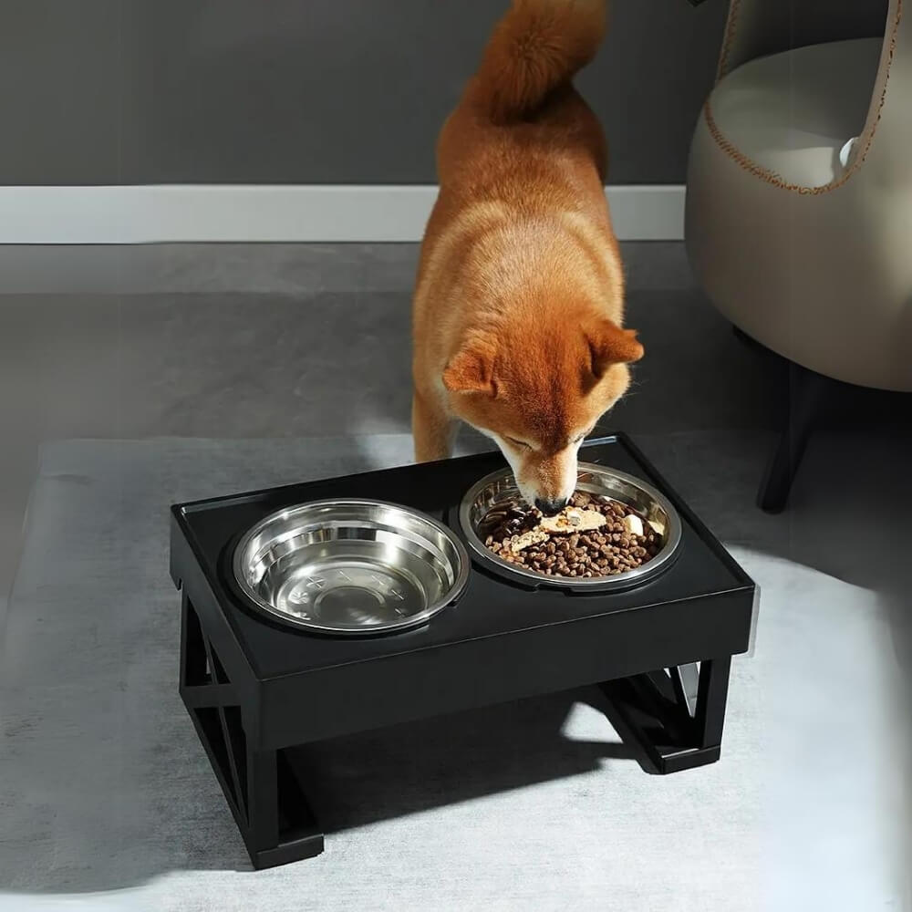 PupLift megemelt kutyatál - ergonomikus emelt állvány, lassú etetést biztosító kialakítás