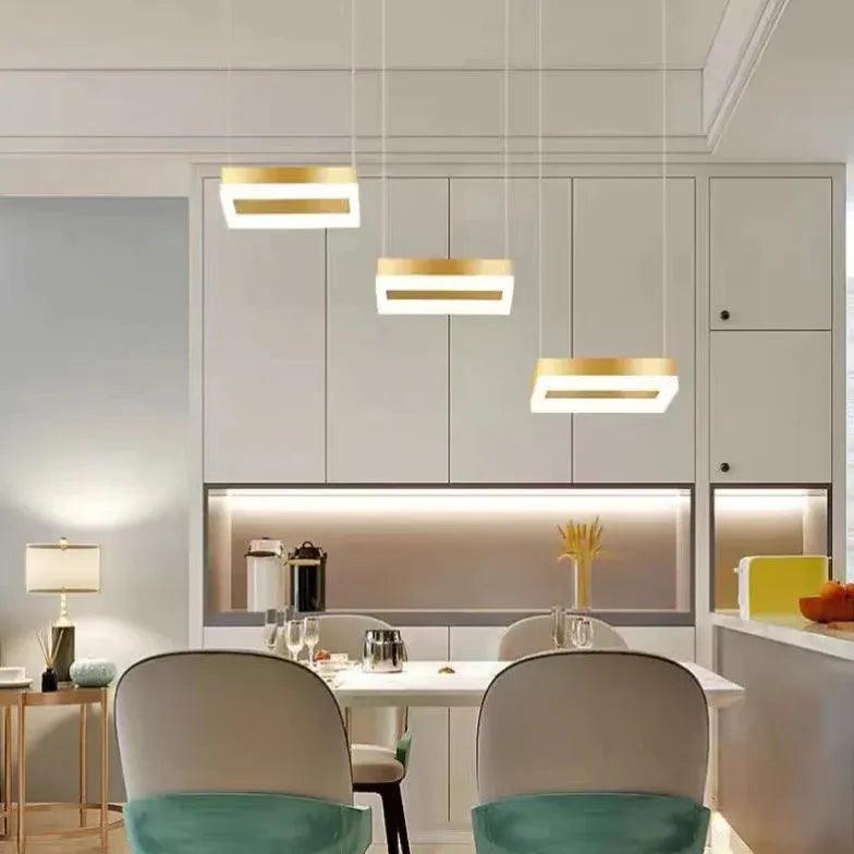 Moderne firkantet pendelbelysning med flere lamper til spisestuen | boxzora