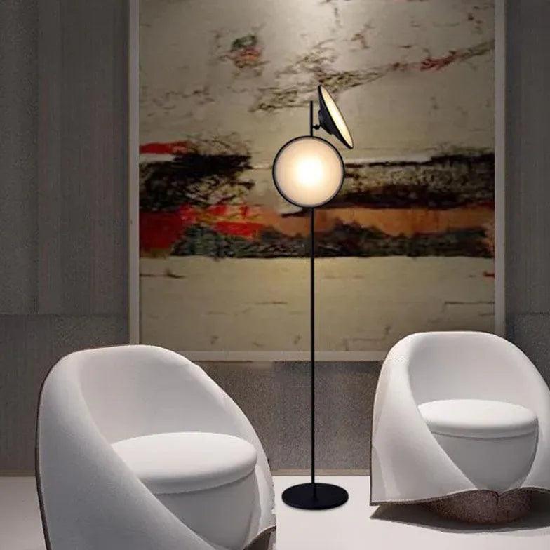 Metall-Stehlampe mit nordischem Runddesign | boxzora