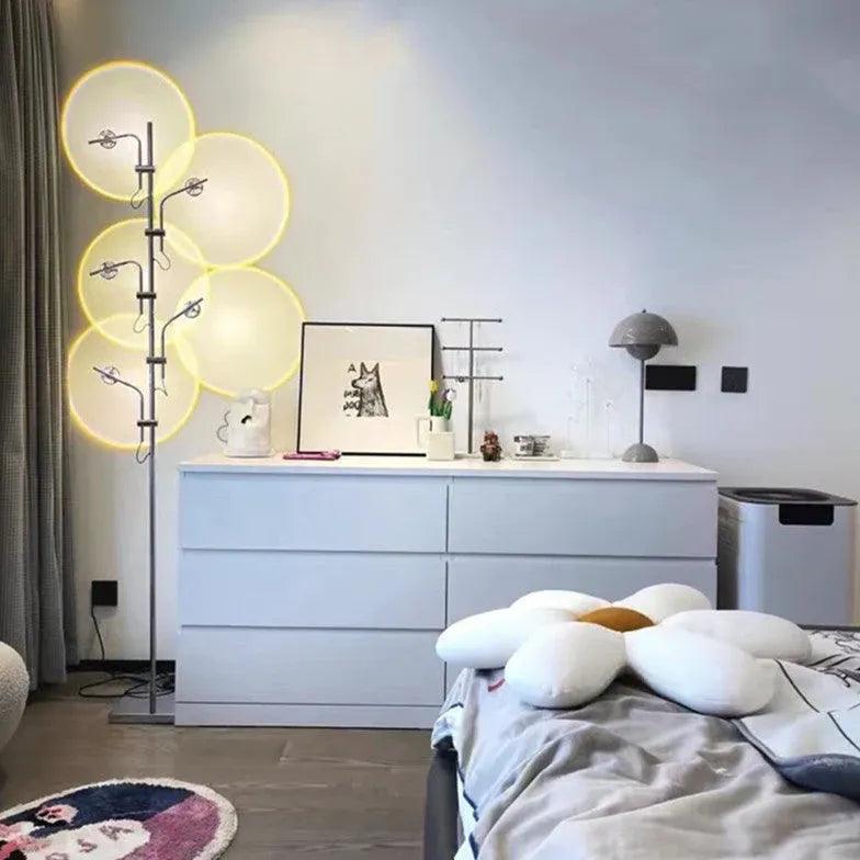 Moderne LED-Stehlampe mit Lichtschatten für das Wohnzimmer | boxzora