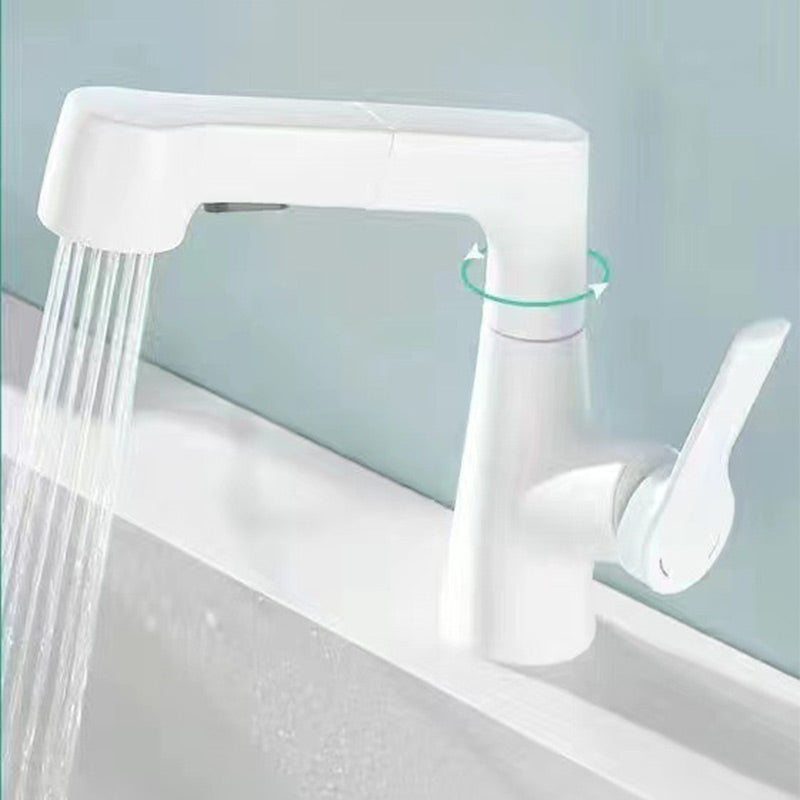 Moderne wastafelkraan voor de badkamer — uittrekbare sproeikop, 360° draaibaar, waterstroom met twee standen