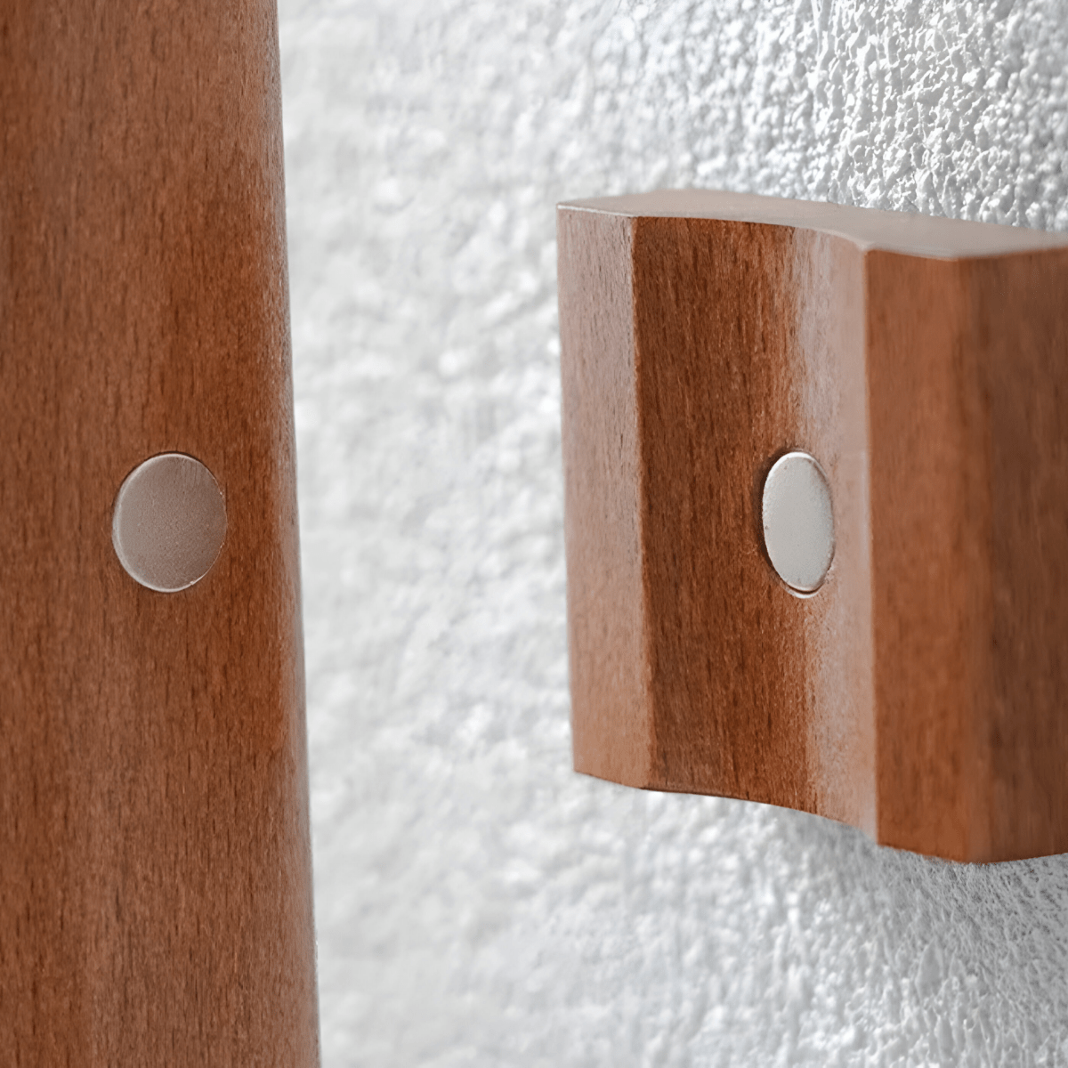 Calzascarpe Tallgrip a portata estesa — manico in legno, magnete integrato