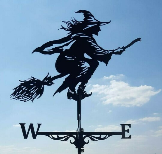 Retro Witch Weather Vane — Whimsical Unique Design