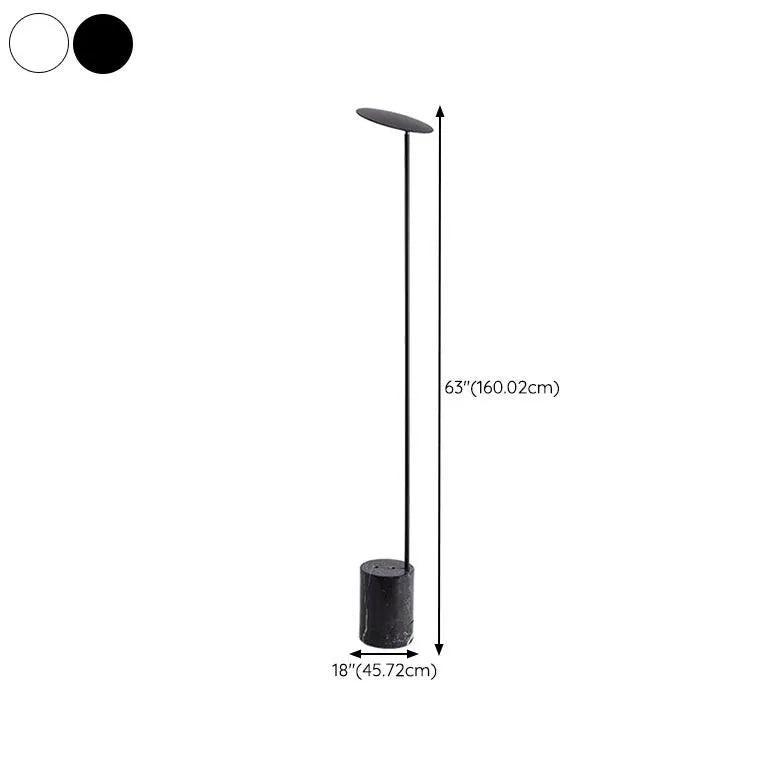 Minimalistische geometrische Stehlampe aus Marmor mit schwarzen und weißen Linien | boxzora