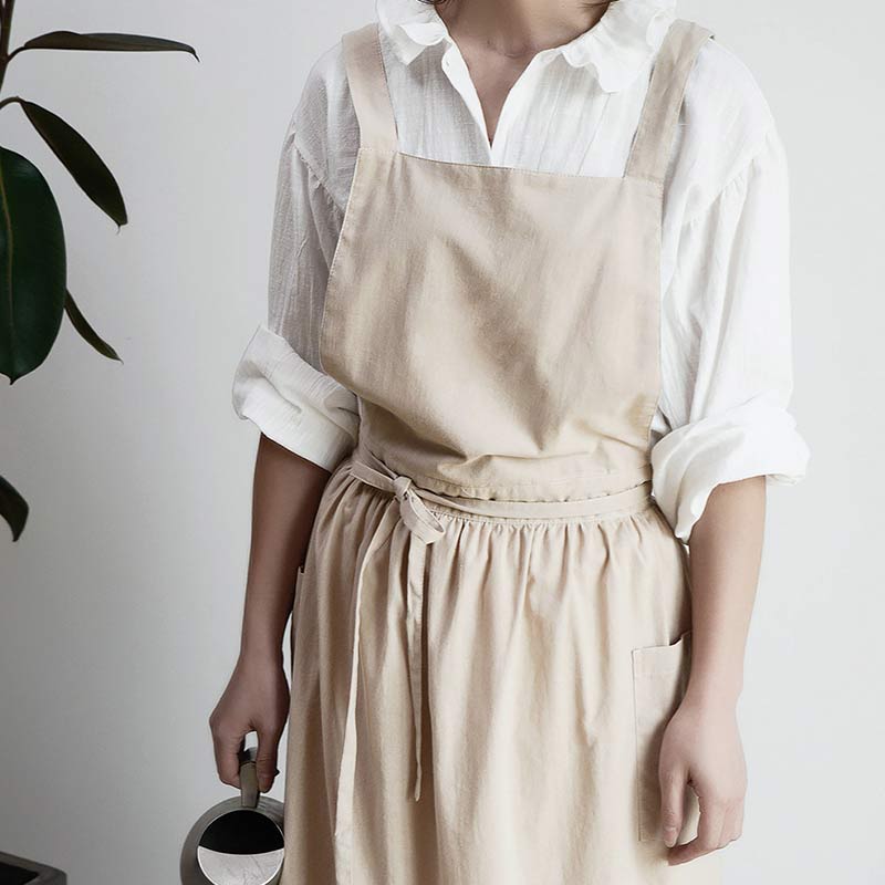ChefMate Waterproof Cotton Apron — Practical Front Pockets, Crossback Design