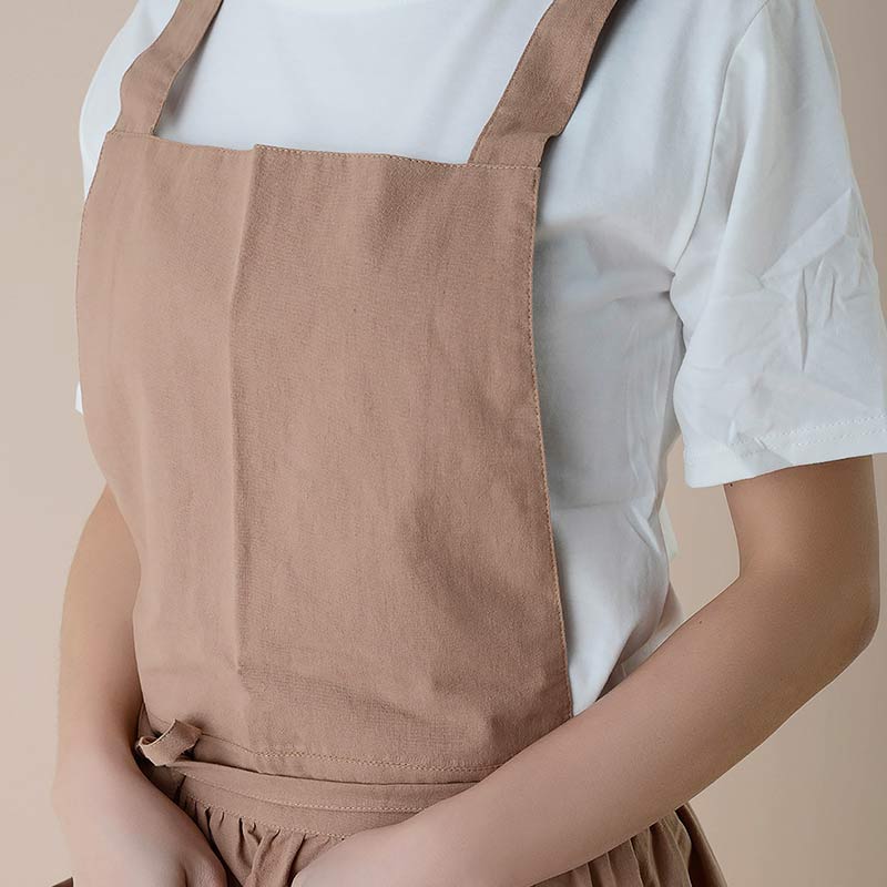 ChefMate Waterproof Cotton Apron — Practical Front Pockets, Crossback Design