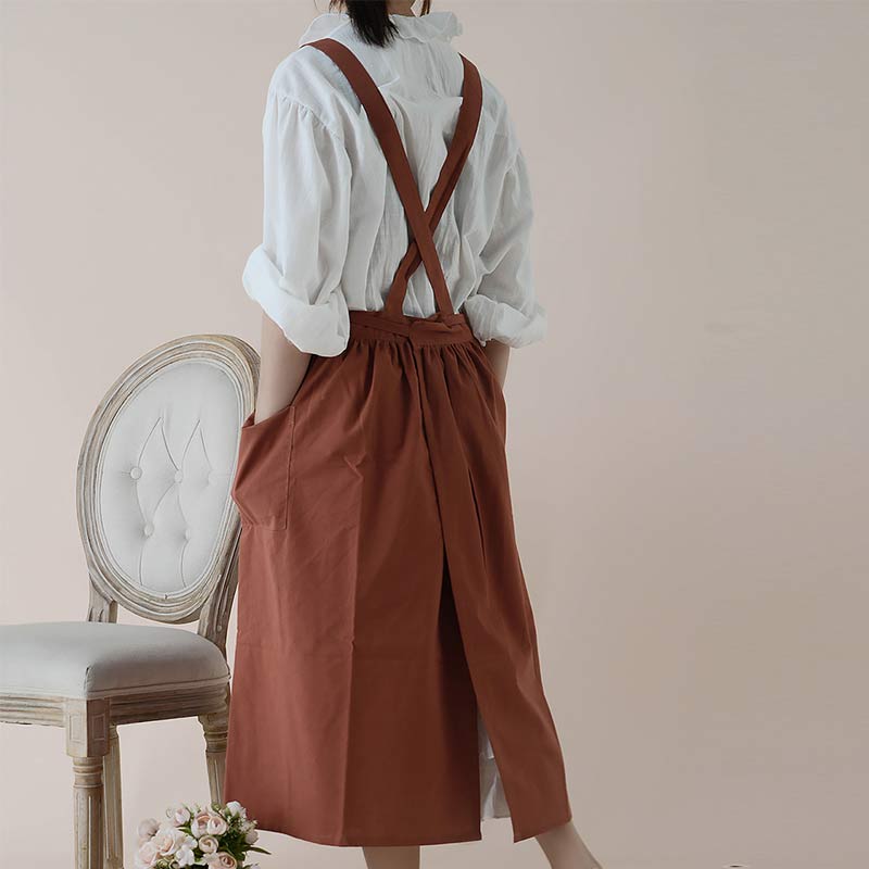 ChefMate Waterproof Cotton Apron — Practical Front Pockets, Crossback Design