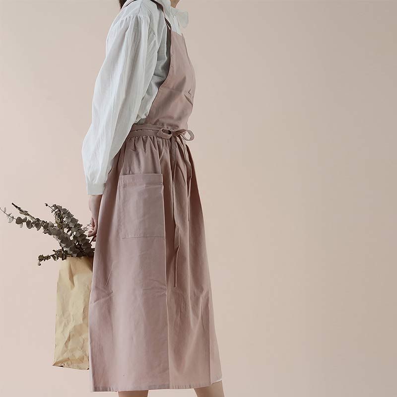 ChefMate Waterproof Cotton Apron — Practical Front Pockets, Crossback Design