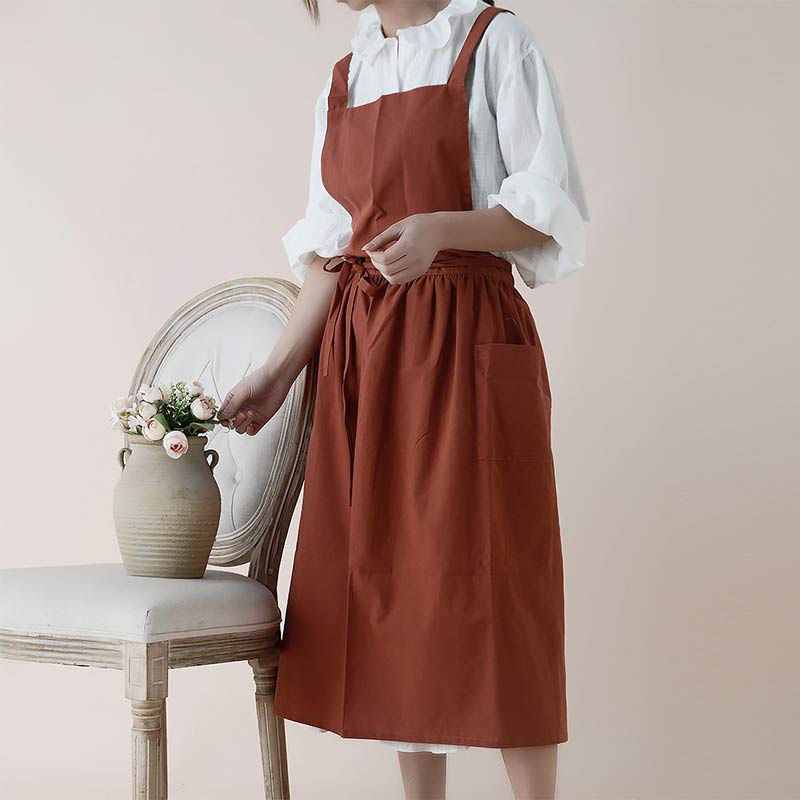 ChefMate Waterproof Cotton Apron — Practical Front Pockets, Crossback Design