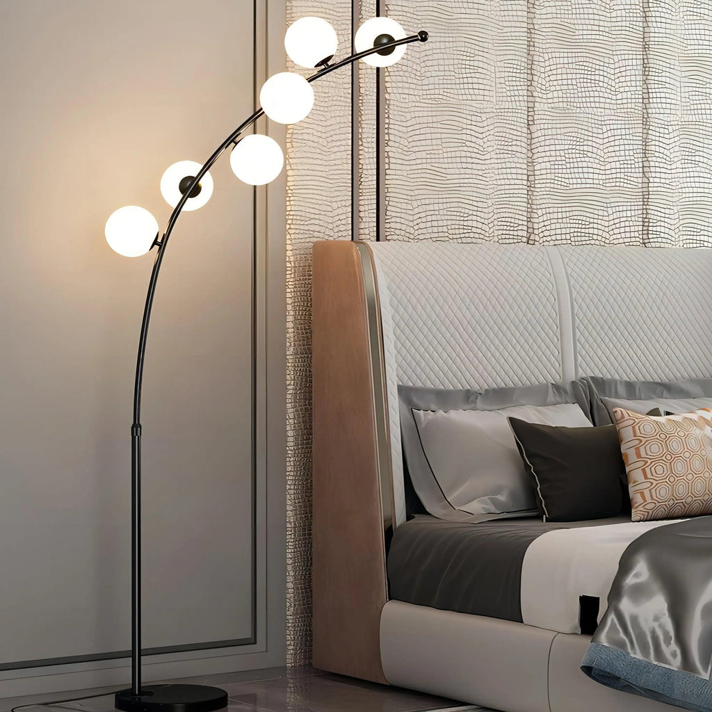 مصباح أرضي LED ذهبي عصري لغرفة المعيشة | بوكسزورا