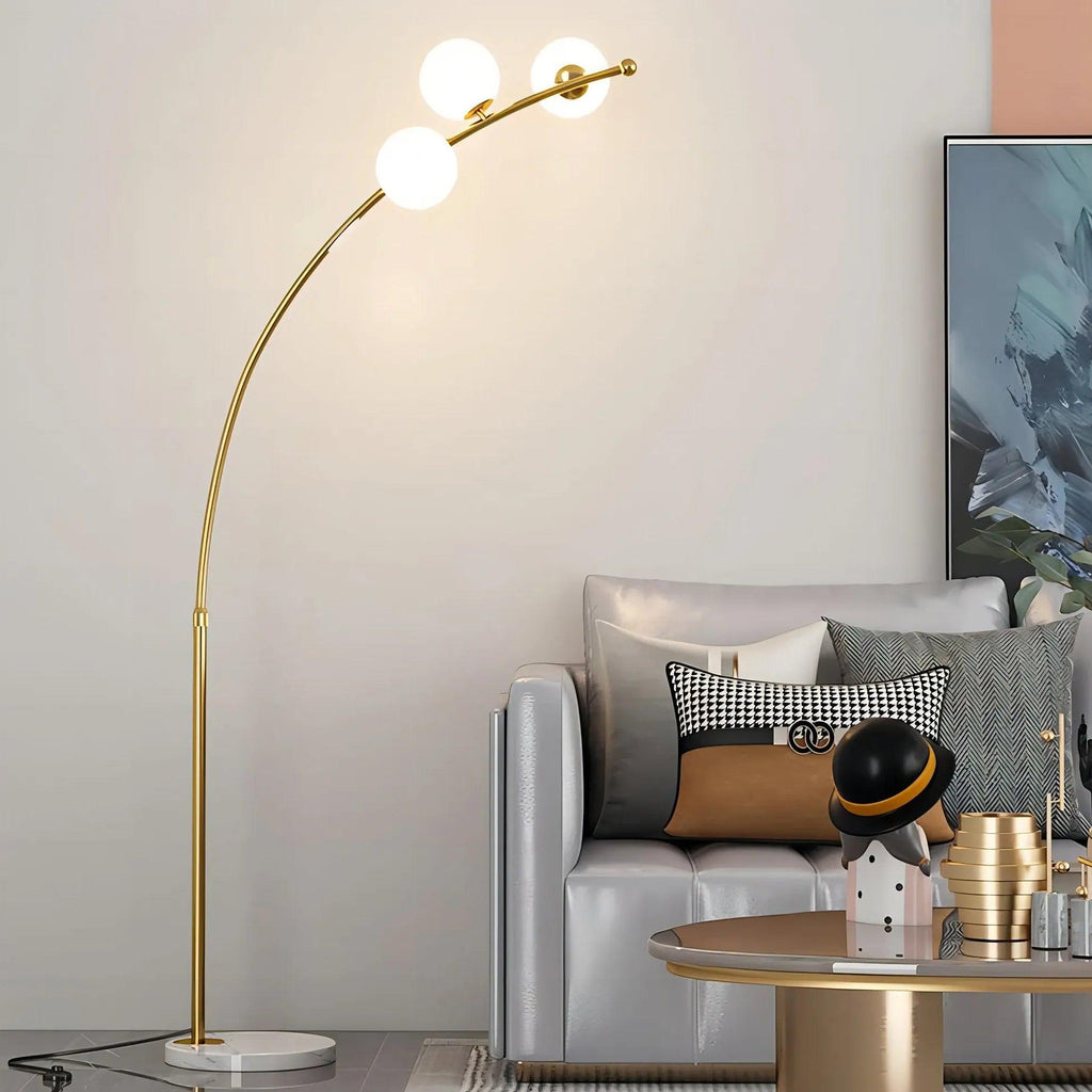 مصباح أرضي LED ذهبي عصري لغرفة المعيشة | بوكسزورا