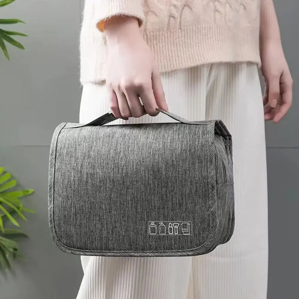 CompactCare faltbare Kulturtasche – wasserabweisend und mit Haken zum Aufhängen